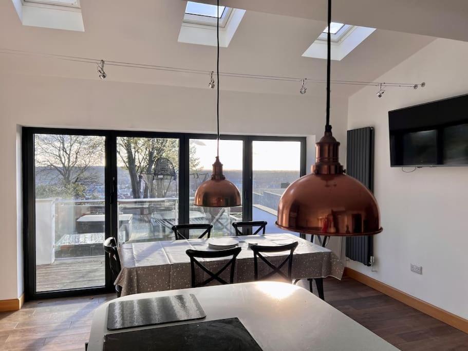 Stylish 3 Bed House With Castle Views Villa Lincoln Exteriör bild